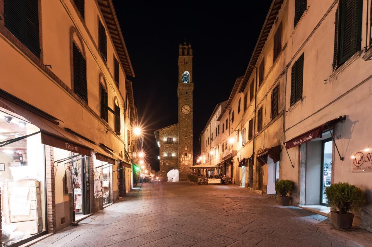 Drogheria E Locanda Franci Montalcino Buitenkant foto