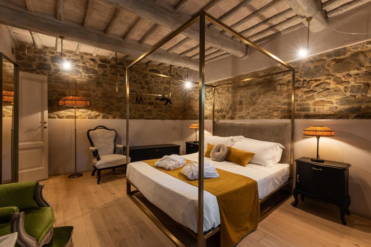 Drogheria E Locanda Franci Montalcino Buitenkant foto