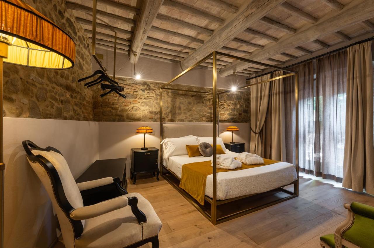 Drogheria E Locanda Franci Montalcino Buitenkant foto