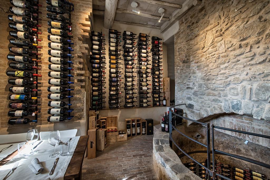 Drogheria E Locanda Franci Montalcino Buitenkant foto