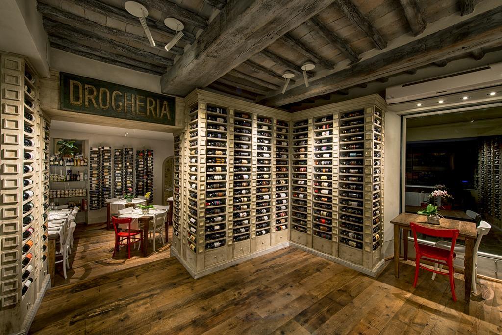 Drogheria E Locanda Franci Montalcino Buitenkant foto
