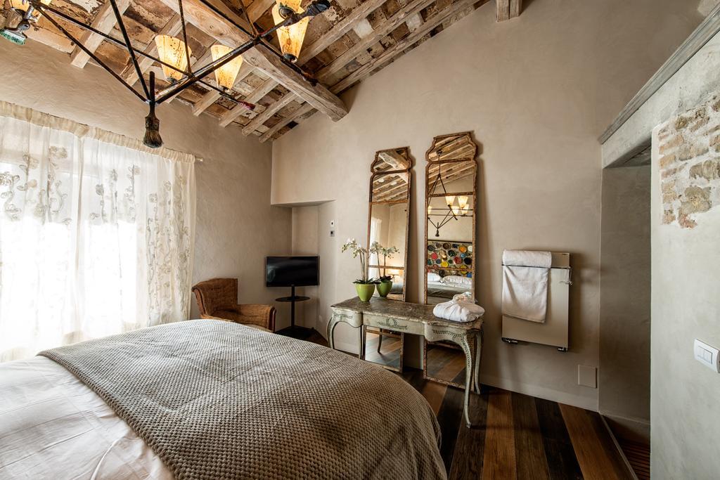 Drogheria E Locanda Franci Montalcino Kamer foto