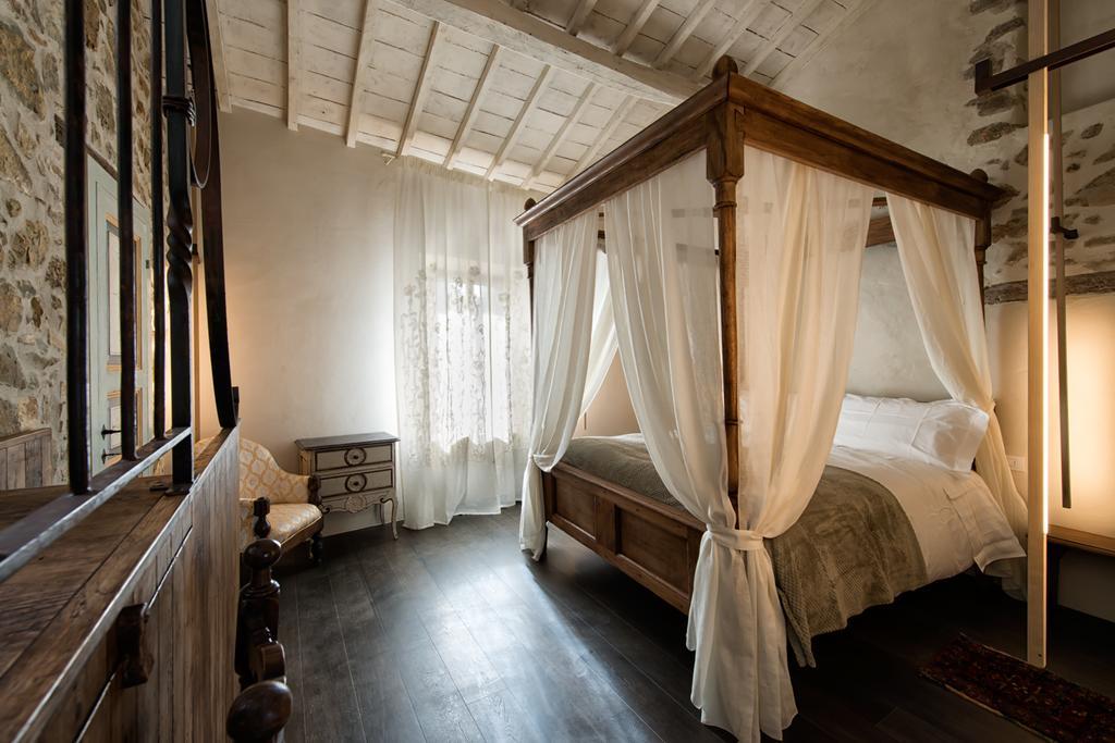 Drogheria E Locanda Franci Montalcino Buitenkant foto
