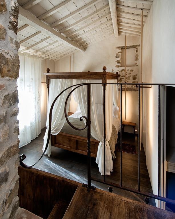 Drogheria E Locanda Franci Montalcino Buitenkant foto